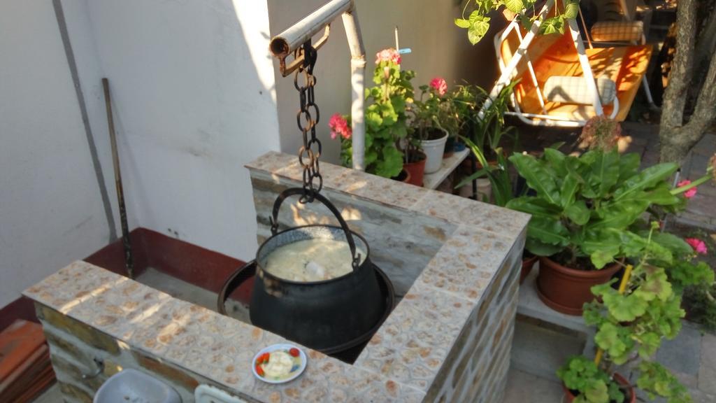 Szlavi Apartman Baja Esterno foto